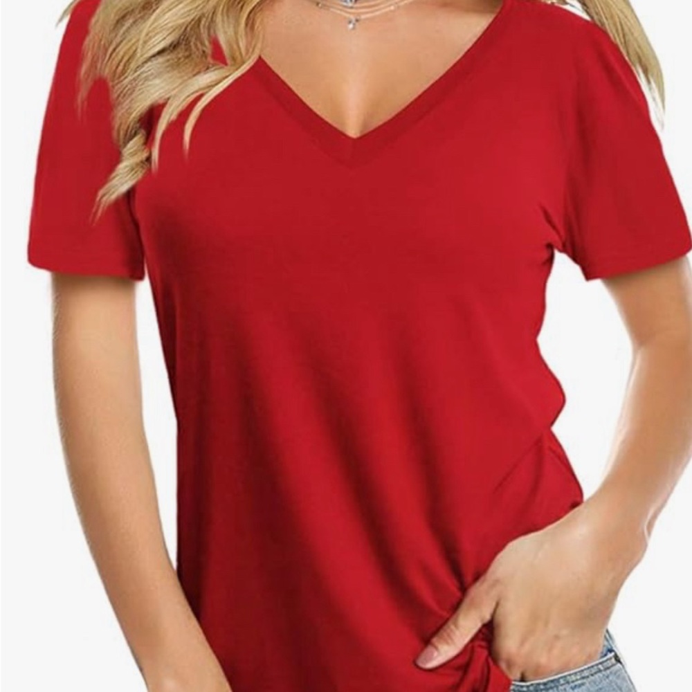 Women’s red short sleeve tee shirt